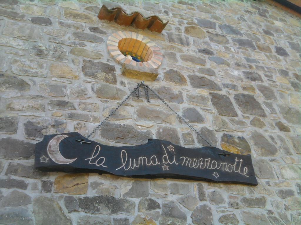 La Luna Di Mezzanotte Fratta Todina Ngoại thất bức ảnh